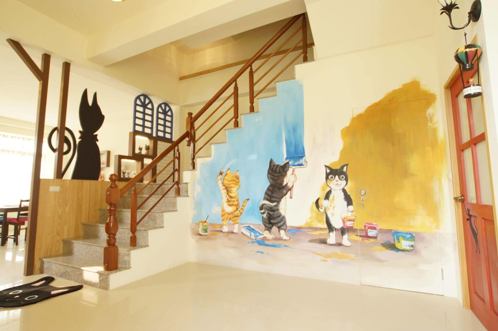 貓咪民宿mini館-中午即可入房 Taitung Exterior photo